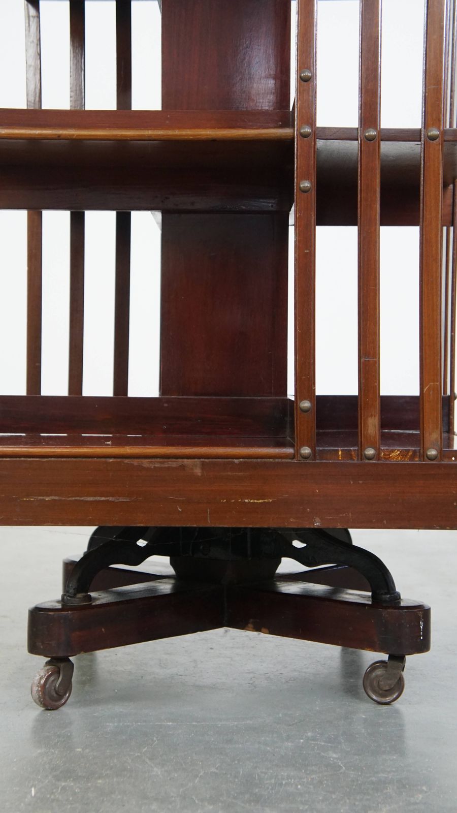 photo buy Very Nice Large Antique Wooden English Book Mill With A Cast Iron Base