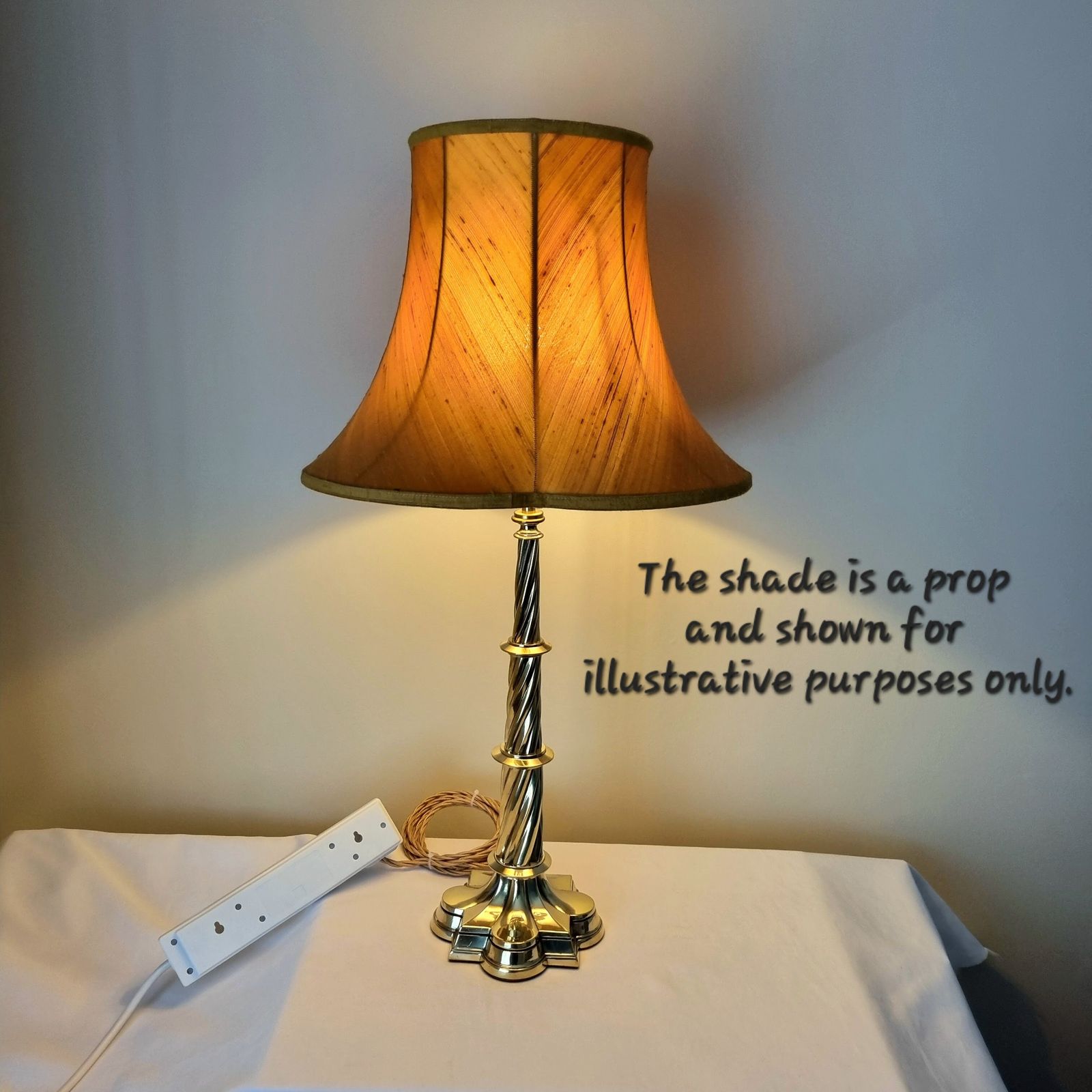 Beautiful And Highly Unusual Large Antique Late Victorian Twisted Brass Table Lamp, Rewired With New Old Style Twisted And Braided Flex. photo buy
