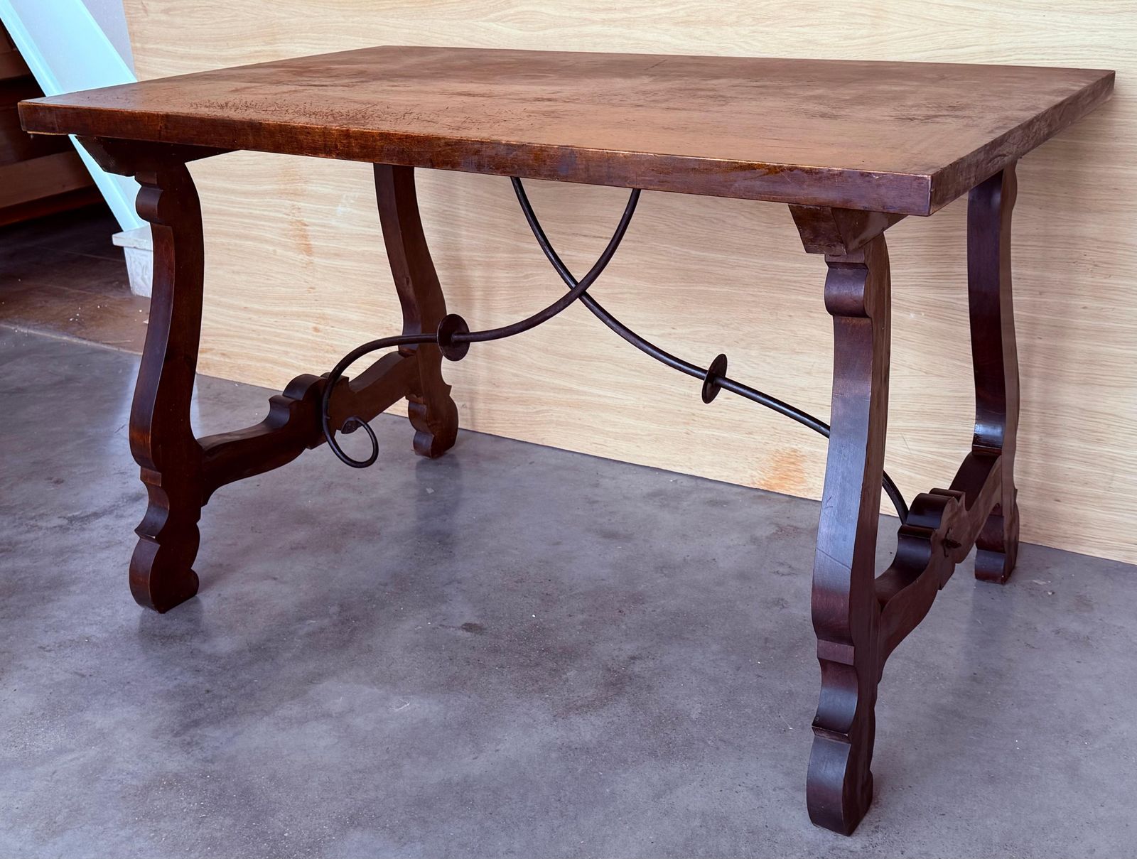 20th Dining Or Console Table Of Walnut With Lyre Legs And Heavy Top, Spain photo vinterior