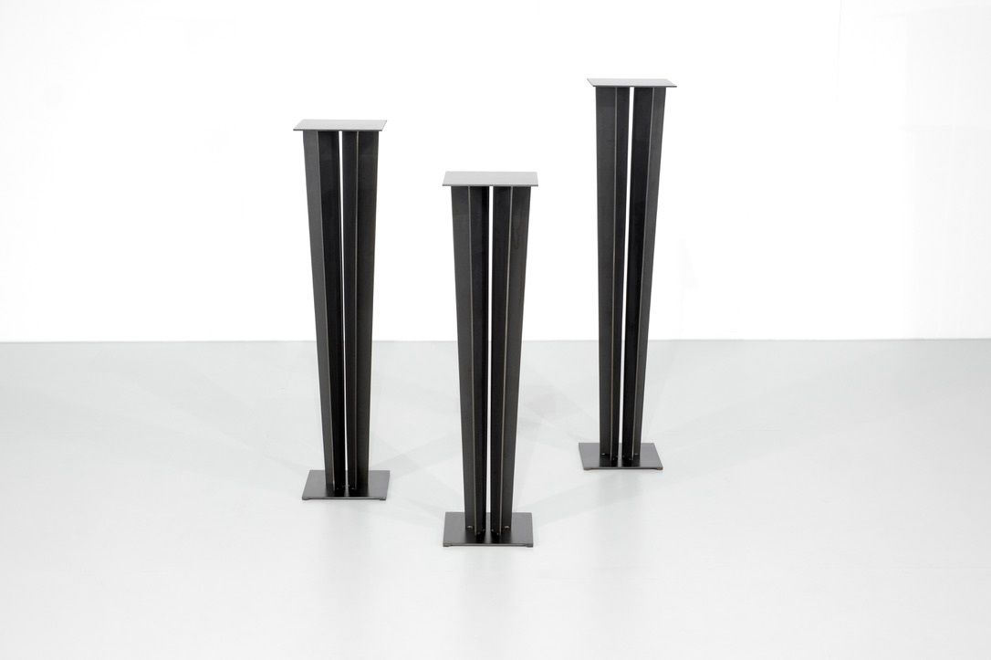 photo furniture Pedestal "New Star" By F.Robichez For Dritsh, Paris 1990s.