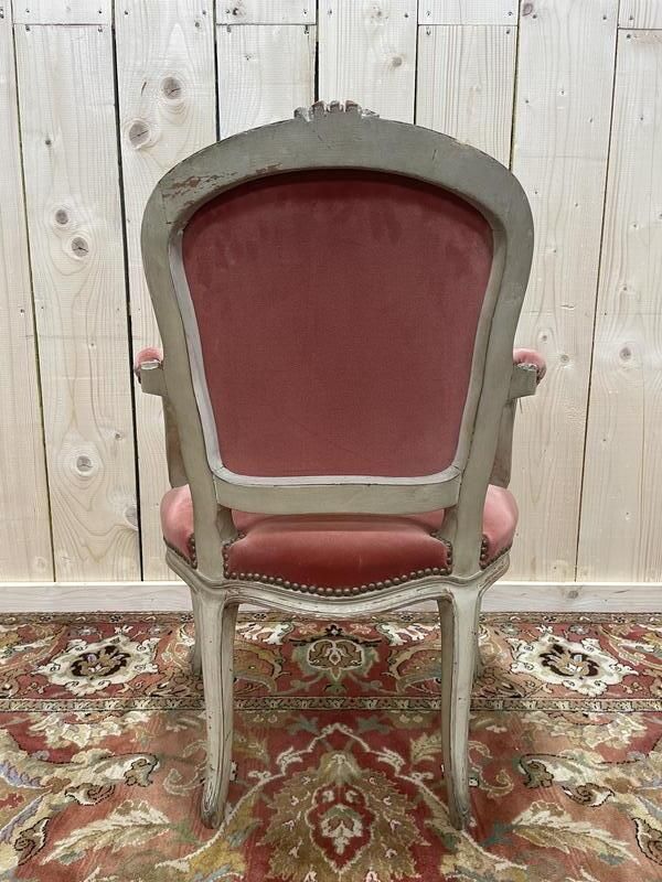 Fauteuil Cabriolet De Style Louis XV En Velours Rose photo for sale