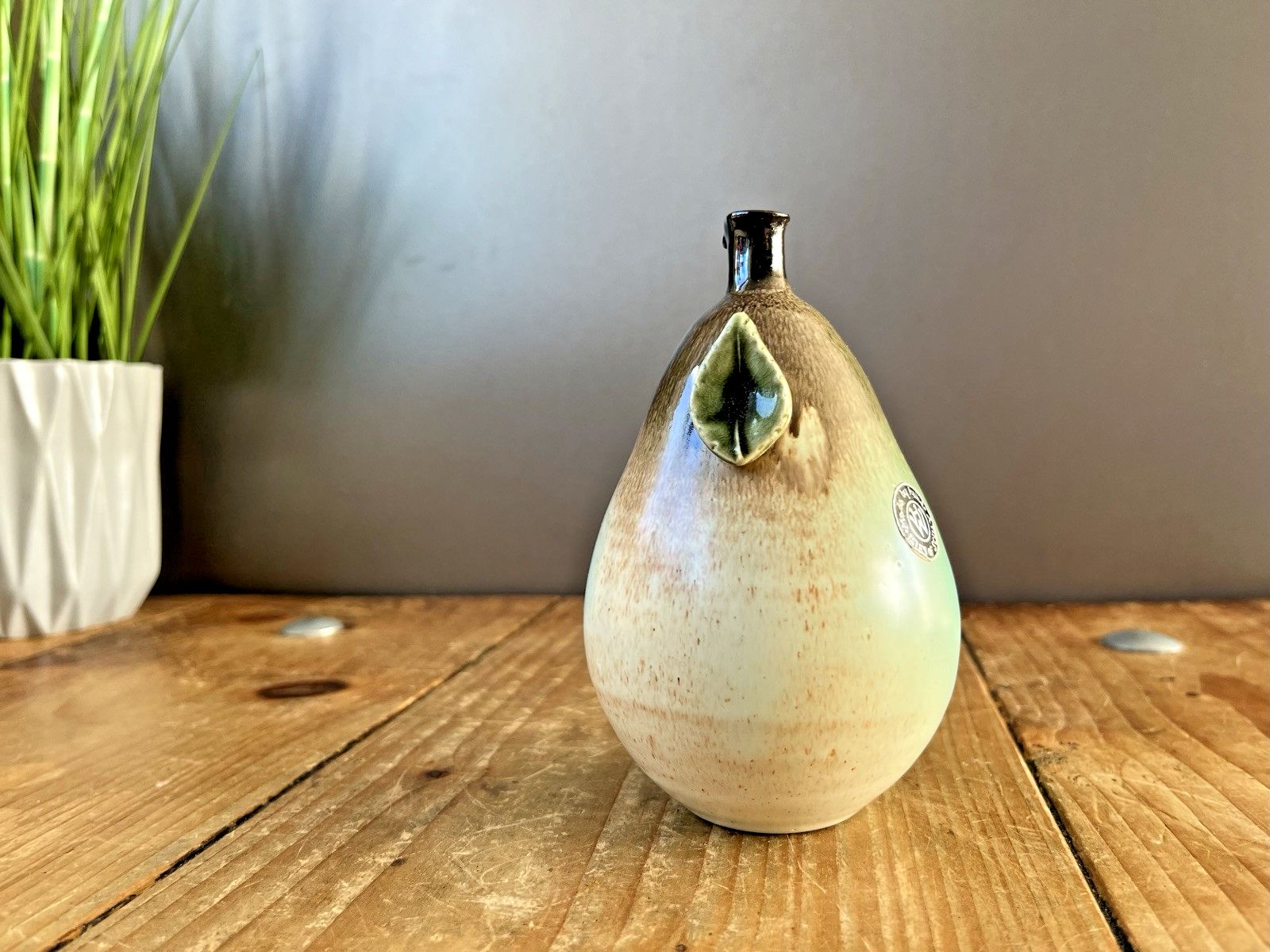 Vintage Humfrey Wakefield Scilly Studio Pottery Pear Artificial Faux Fruit Model photo vinterior