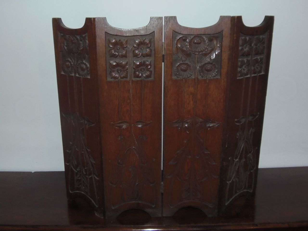Arts And Crafts Oak Folding Screen . Arthur Simpson .