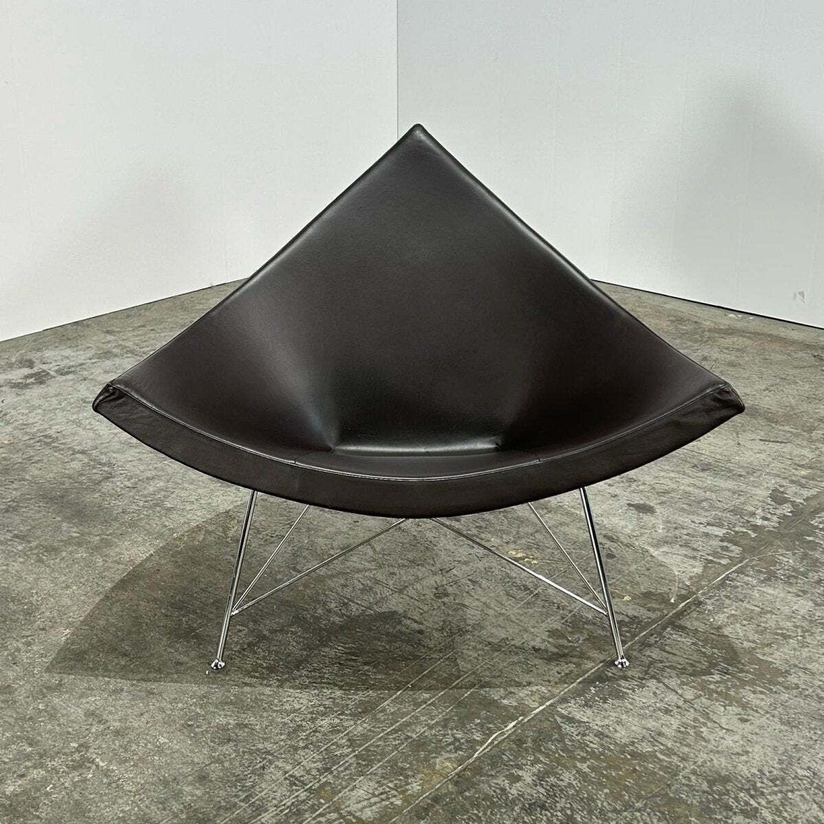 Vitra Coconut Leather Chair By George Nelson photo furniture