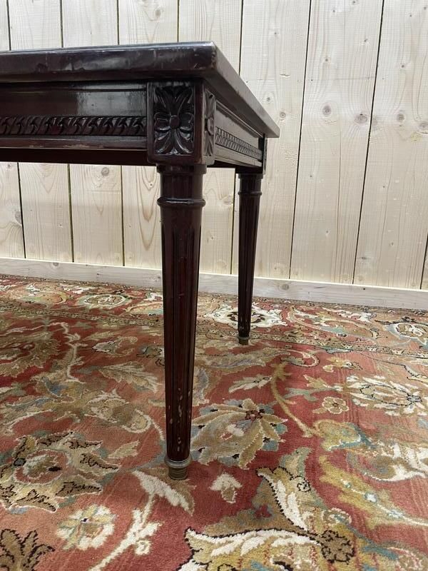 Table Basse De Style Louis XVI En Acajou photo for sale