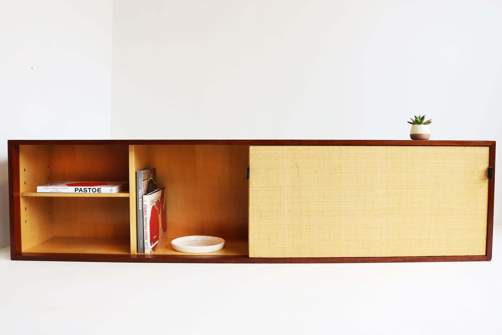 Zwevend Dressoir Model: 123 Van Florence Knoll Voor Knoll 1960 Zeegras Teak photo for sale