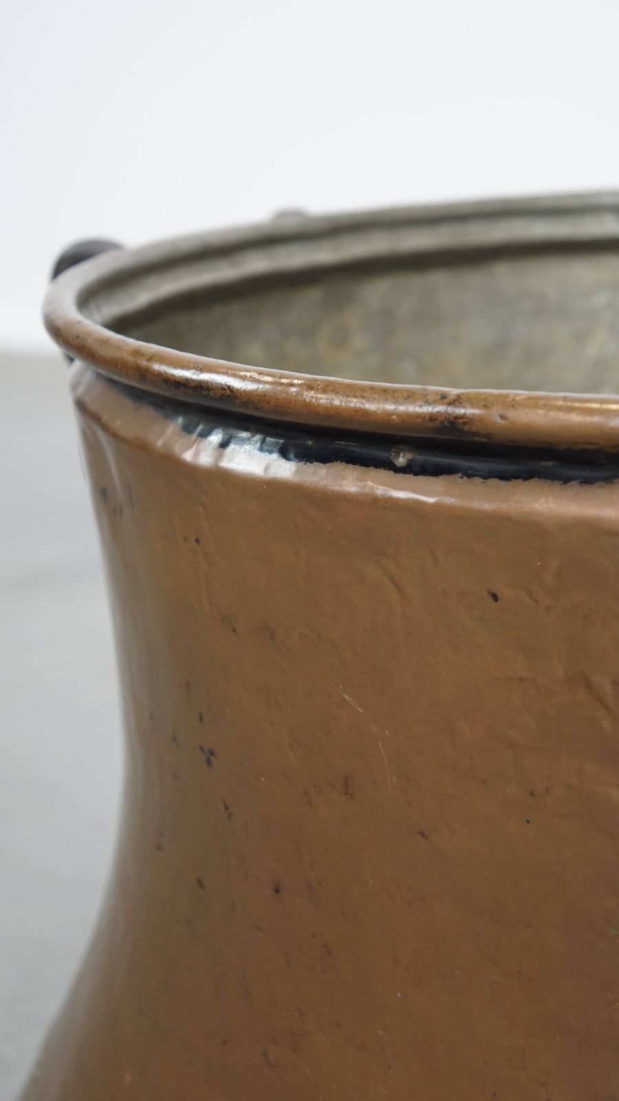 Unique Large And Very Charming Antique Copper Kettle/Firewood Box With A Beautiful Patina photo vintage