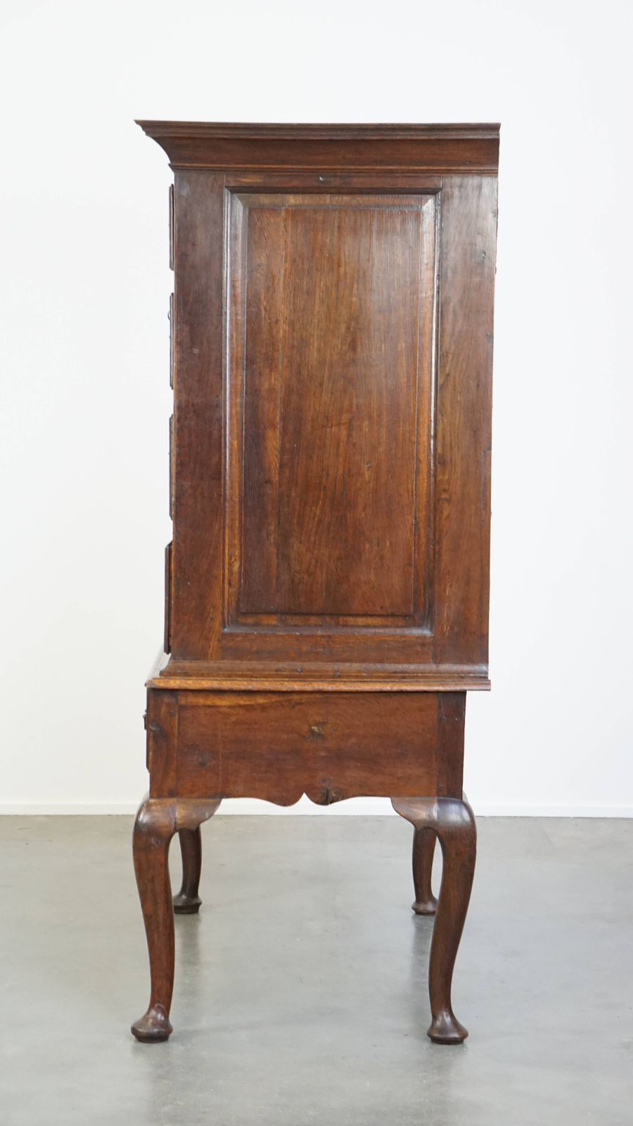 Beautiful, Charming Early 18th Century English Oak Cabinet/ Chest On Stand/ Highboy photo 3795.8831999999998