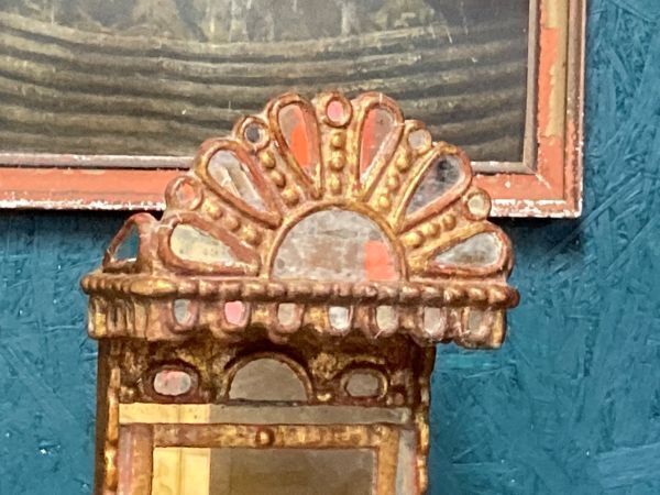 A Good Far Eastern Islamic Gilt And Mirror Display Stand photo Home Decor