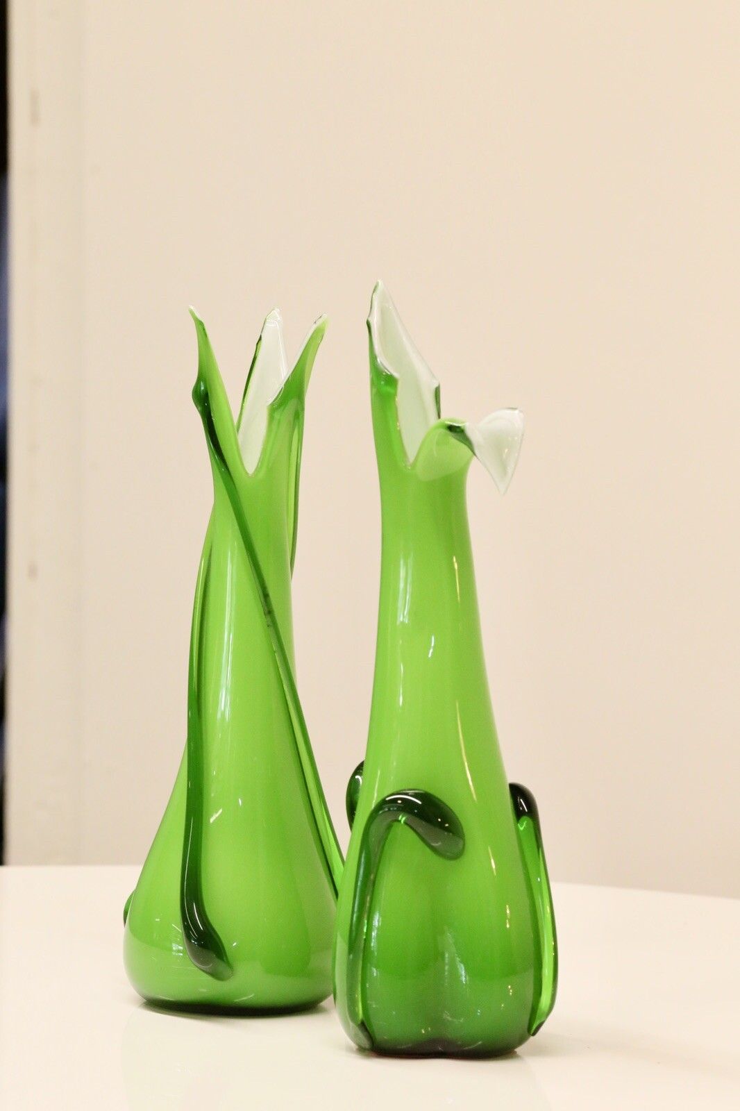 Pair Cristalleria Fratelli Betti / Alrose Italian Empoli Green Art Glass Vases photo for sale