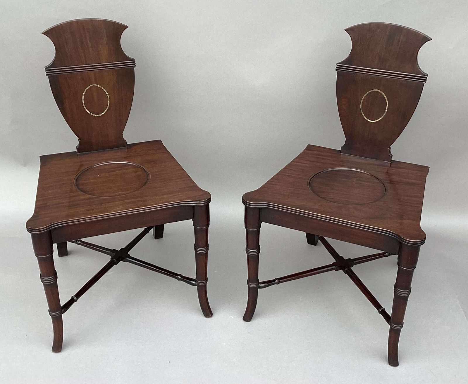 Good George III Pair Of Mahogancy Sculptural Hall Chairs photo for sale