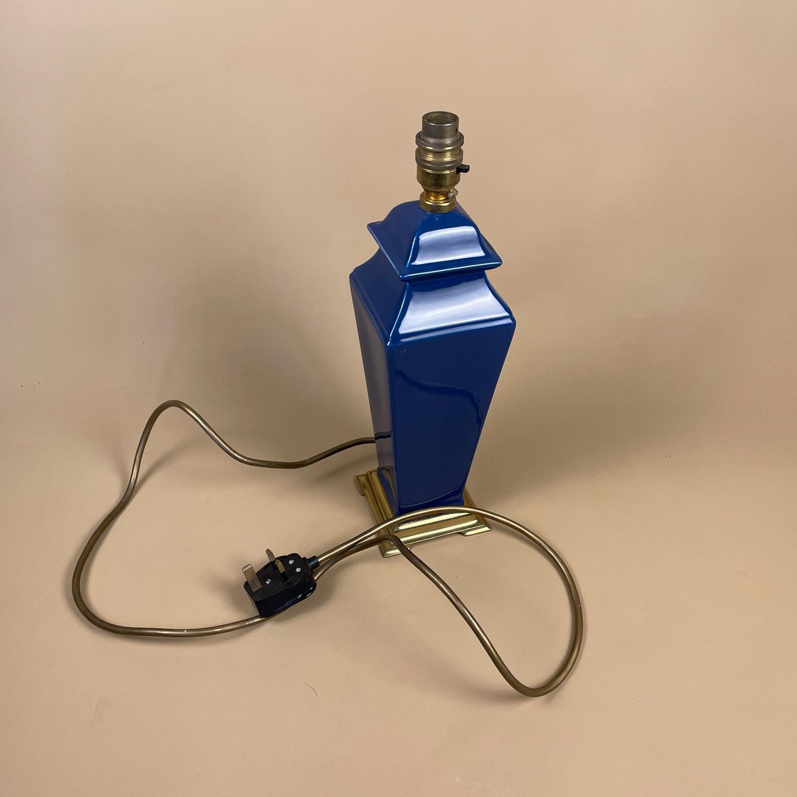 photo for sale Vintage Ceramic Blue Lamp Gold Brass Metal Base Bedside Table Light Vase Antique Cottage