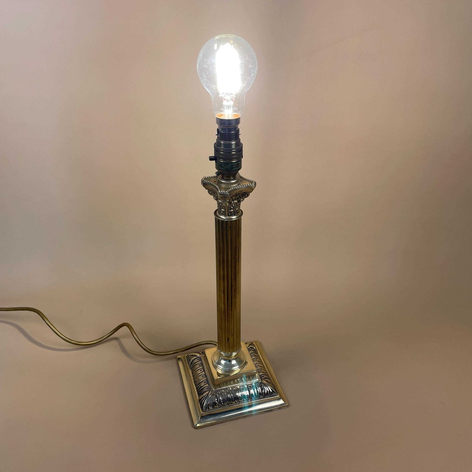 Antique Metal Gold Brass Lamp Light Bedside Side Table Desk Column Ornate Square Base Vintage Lamps Pattern Medium photo vinterior