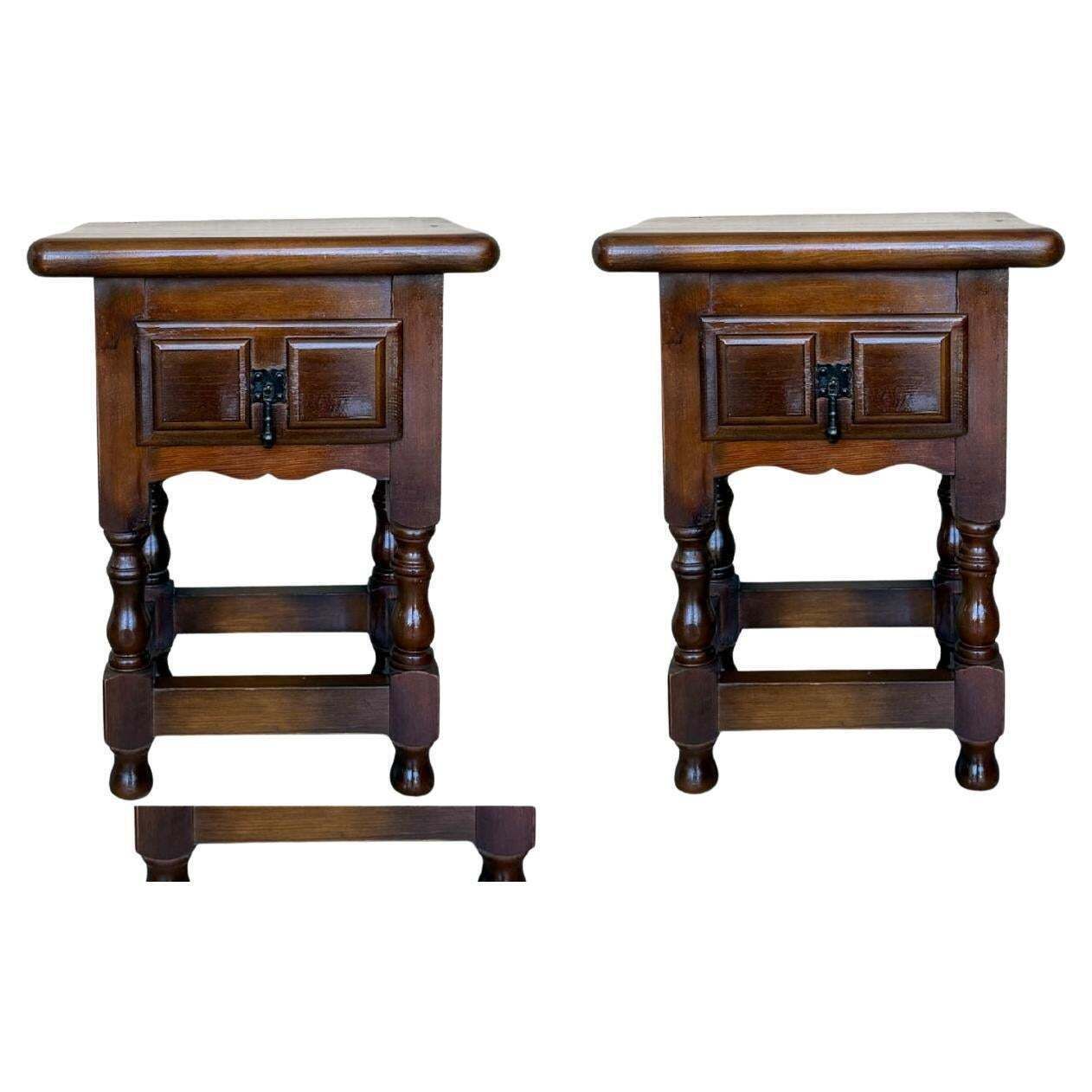 Tables de chevet espagnoles du XXe siècle, deux tiroirs et ferrures en fer photo furniture