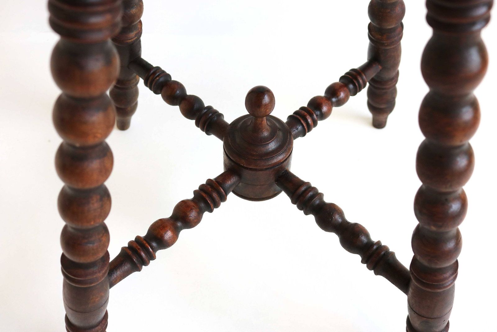 English Oak Stool, 19th Century Antique Victorian Style Carved Wood Carved Stool Bobbin Stool Side Table Kettle Stand Craftsmanship photo vintage