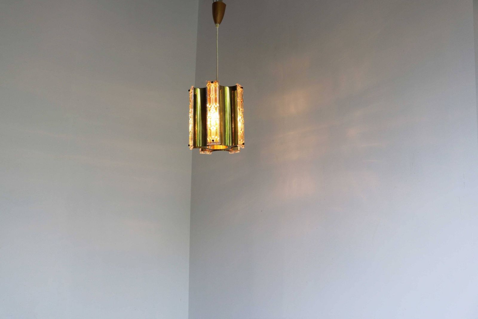 1970s Italian Murano Glass & Brass Vintage Pendant Lamp / Light Retro Mid Century Ceiling Lamp Hallway Chandelier Light Fixture photo Lighting