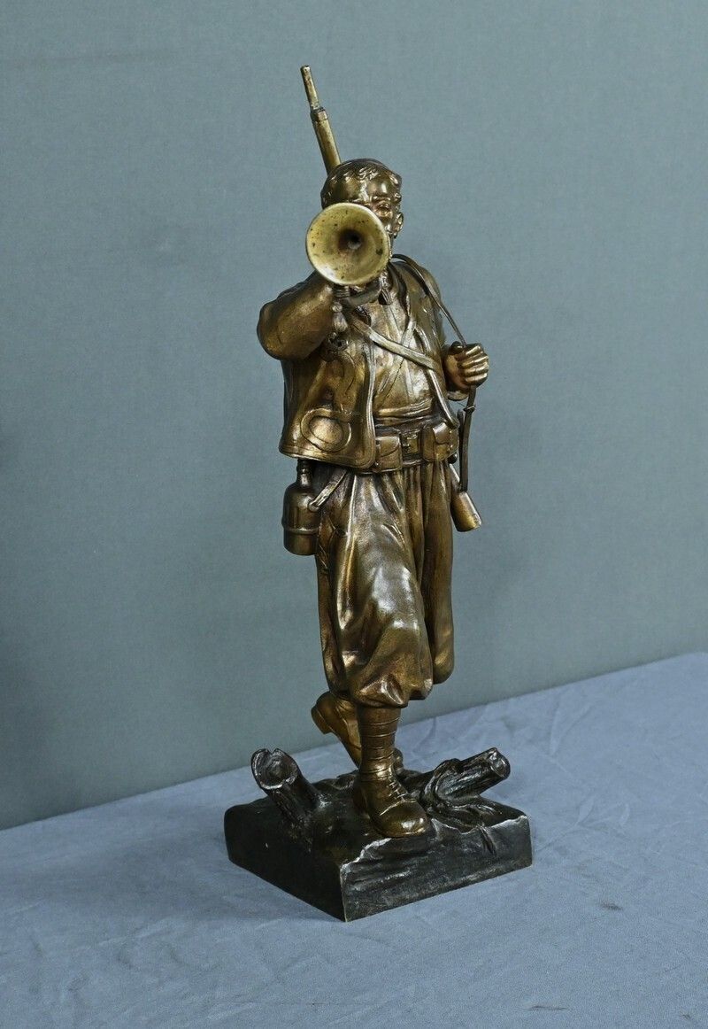 Bronze “The Zouave Trumpeter” By E. Carlier – Early 20th Century photo furniture
