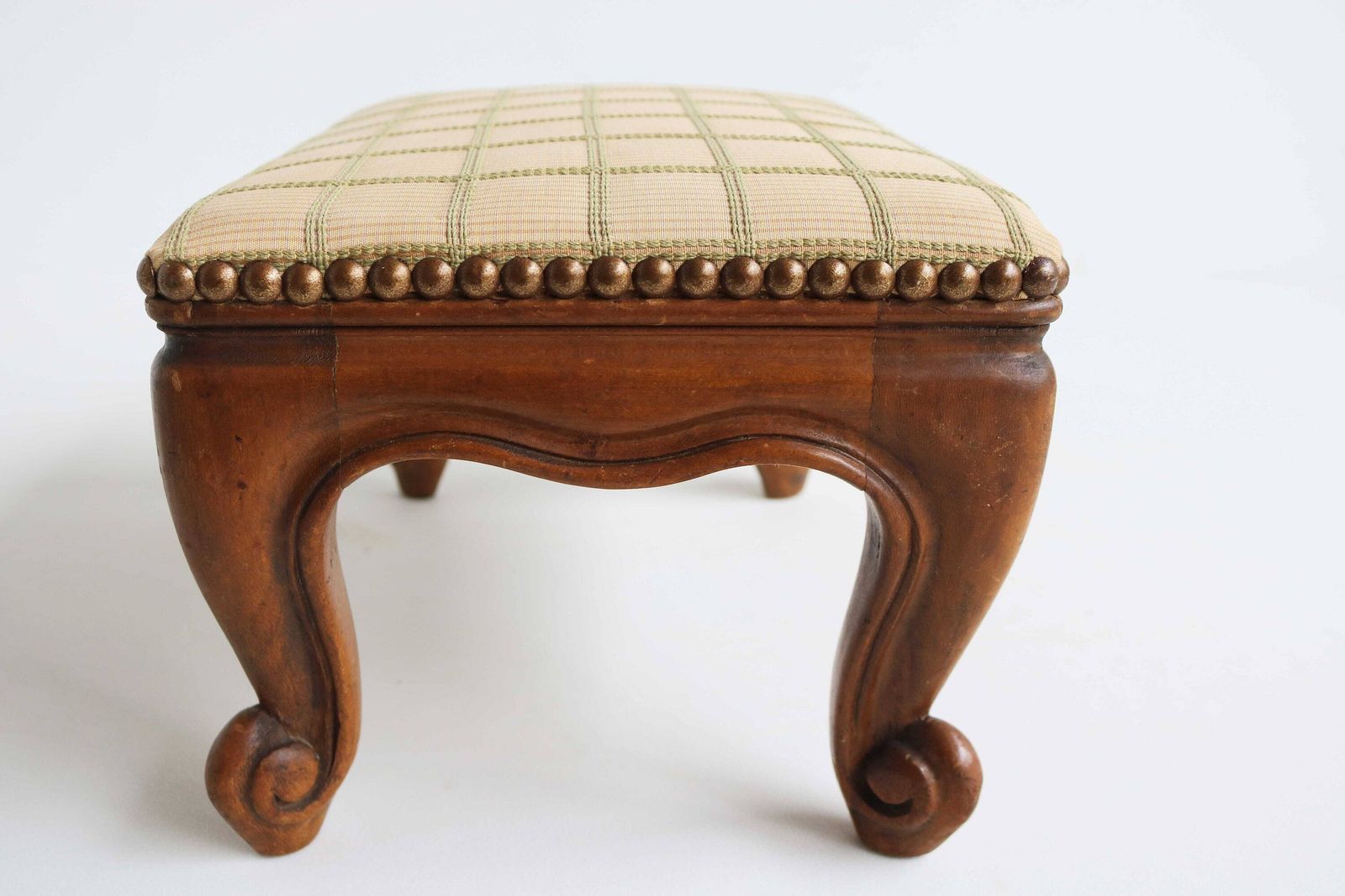 Lovely Small Rectangular Footrest French Louis XV Carved Footstool With Fabric Country Provincial Vintage Foot Stool Mid 20th Century 1950s photo vinterior