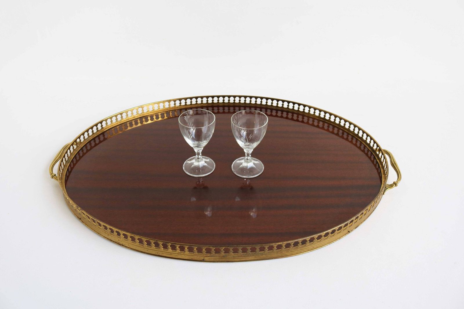 Twin Handle Brass Formica Wood Grain Oval Serving Drinks Tray / Bar Tray Italian Mid 20th Century Modern Style Afternoon Tea Regency Style