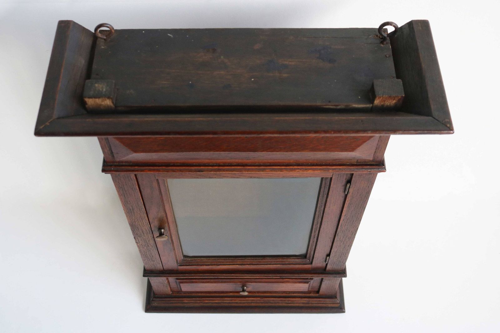 Antiek Houten Medicijnkastje – Badkamer/Apothekersstijl – Helder Geslepen Glas – Lade – Klein Wandkastje – Keukenkastje – Vitrinekastje – 1880–1900 photo 786.0