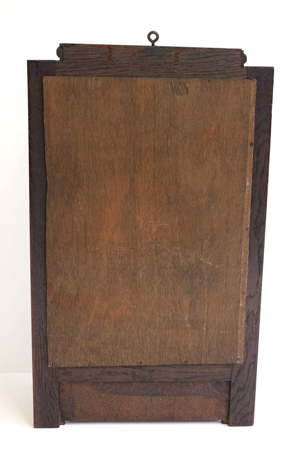 photo furniture Antique Art Deco Wood Carved Beveled Mirror Bathroom Entryway Hall Cabinet Small Wall Cabinet With Comb Tray 1920/1930