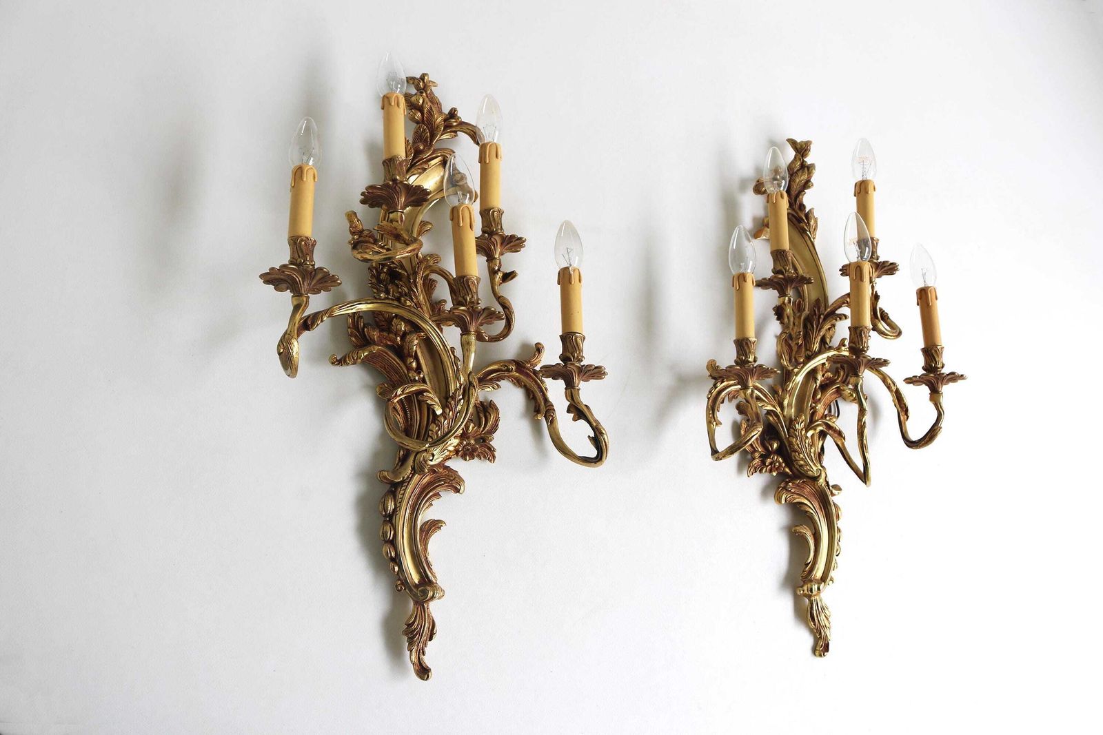 Couple Monumental French Gilt Brass Wall Sconces Appliques Pair Of French Louis XV Style Wall Lamps Antique Style Wall Lights Chateau 1960s photo vinterior