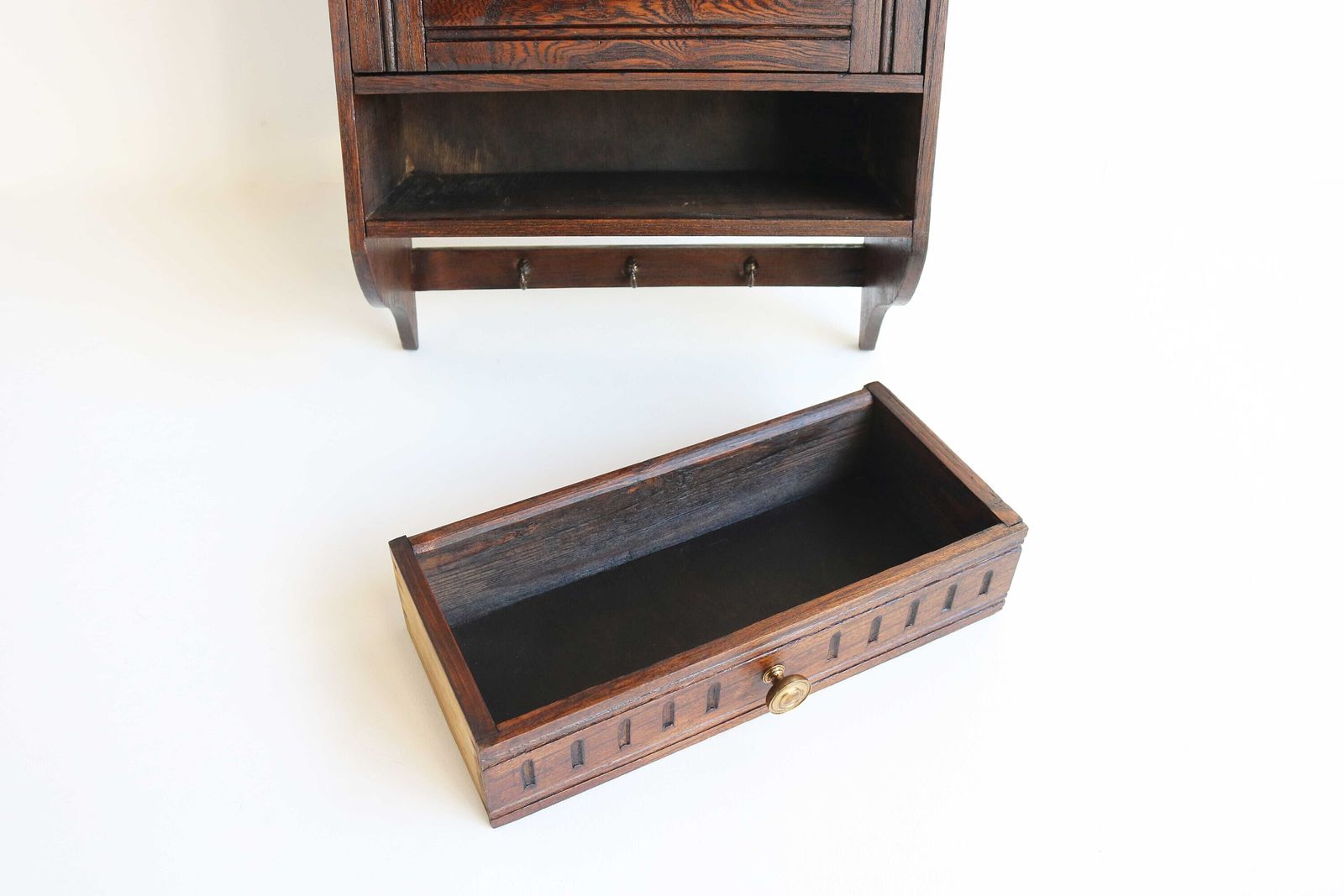 Vintage Houten Geneeskunde Badkamer Keukenkast Spiegel Lade Kleine Wandkast Apotheker Sleutelkast Hout Antiek 1930 Houtsnijwerk photo vintage