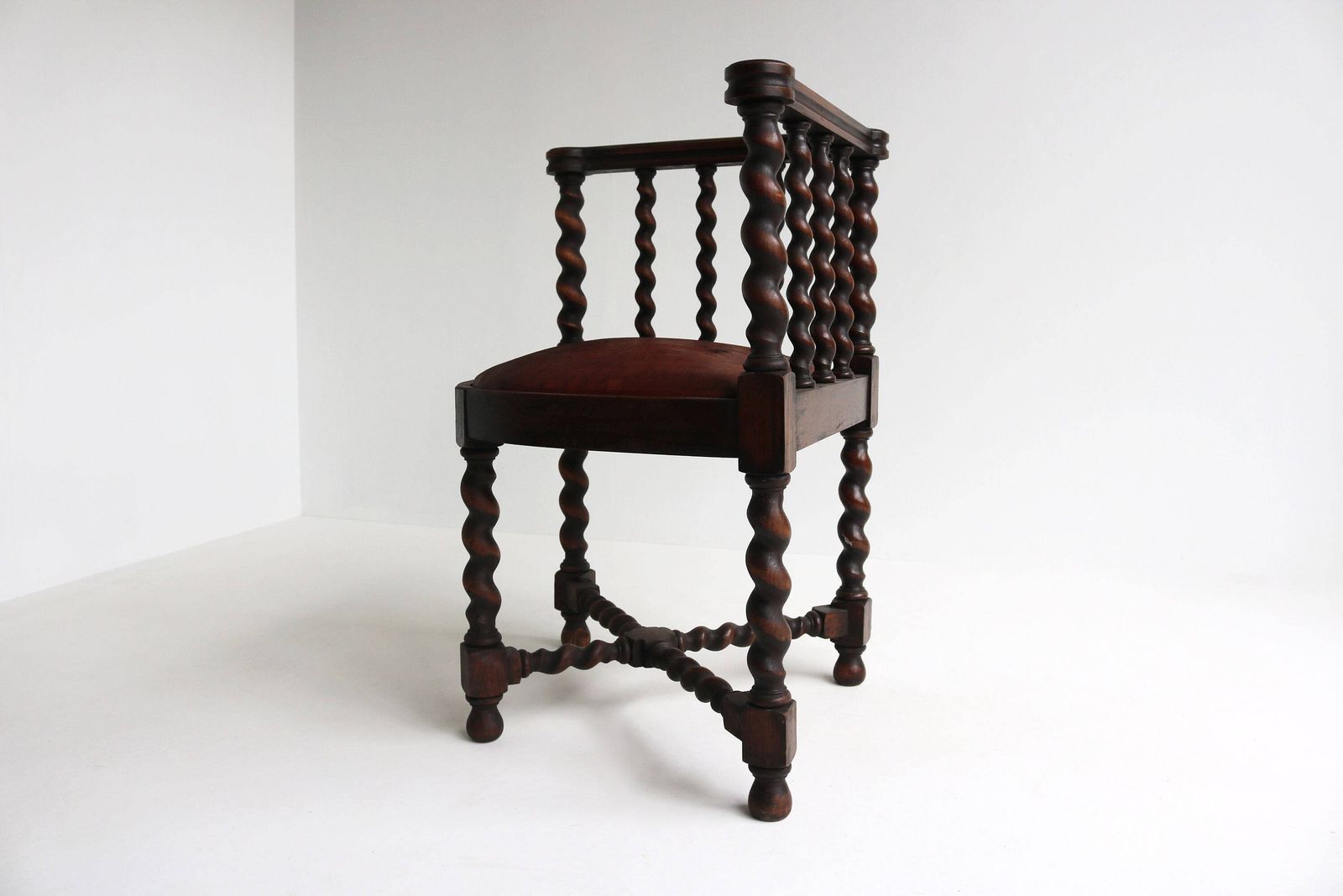 Antique Rustic Wooden Corner Chair Barley Twist Knitting Chair Englisch Side Chair Leather Seat Fireside Chair Farmhouse Cottage Provincial photo buy