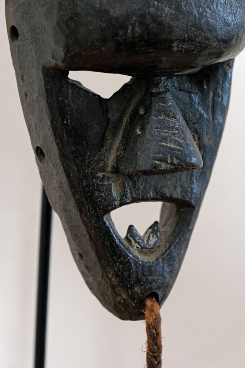 Salampasu Tribal Mask From The Democratic Republic Of Congo photo for sale