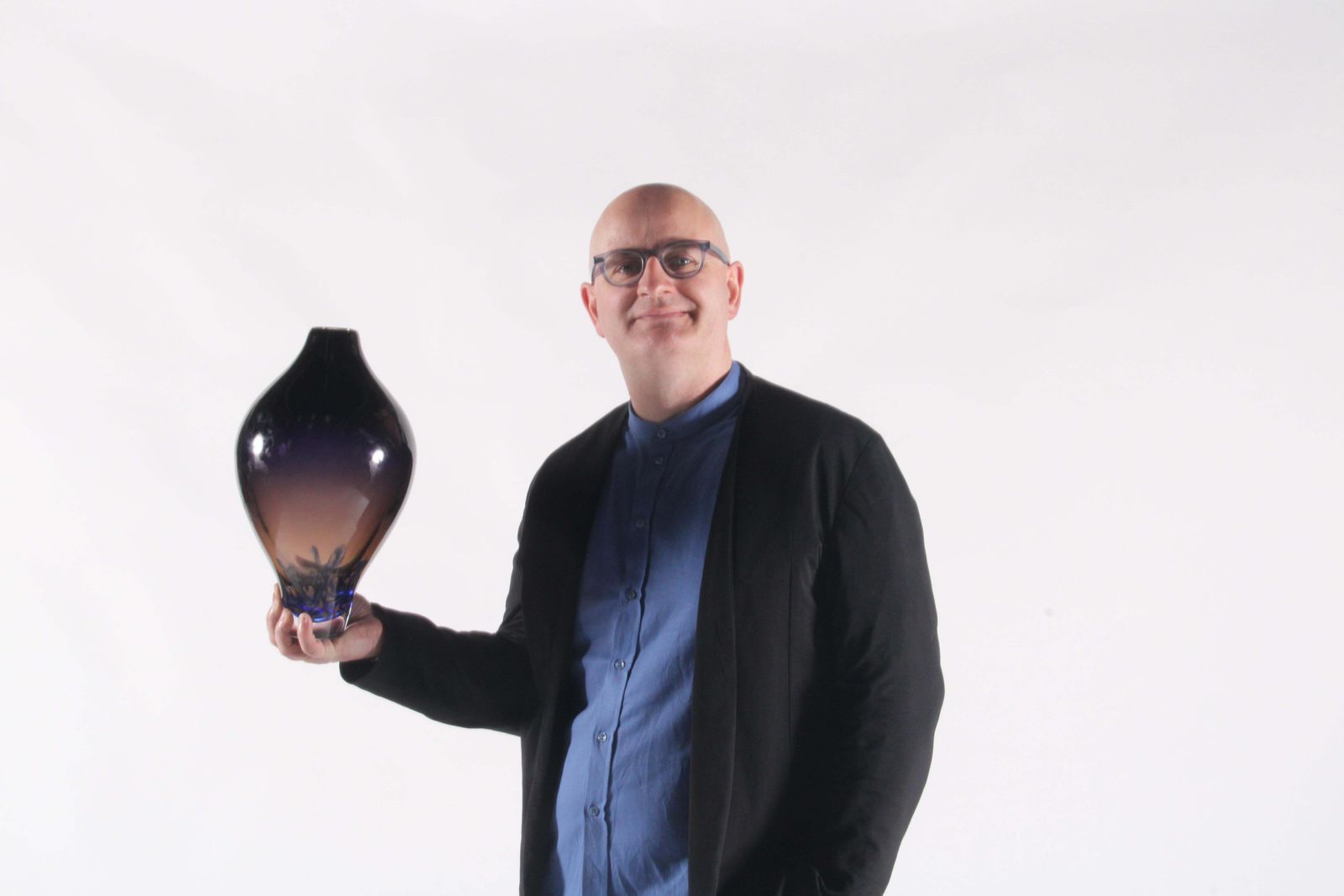 photo furniture 'Atmosphere' Italian Hand Blown Glass Vase By Giorgetti * Free Global Delivery