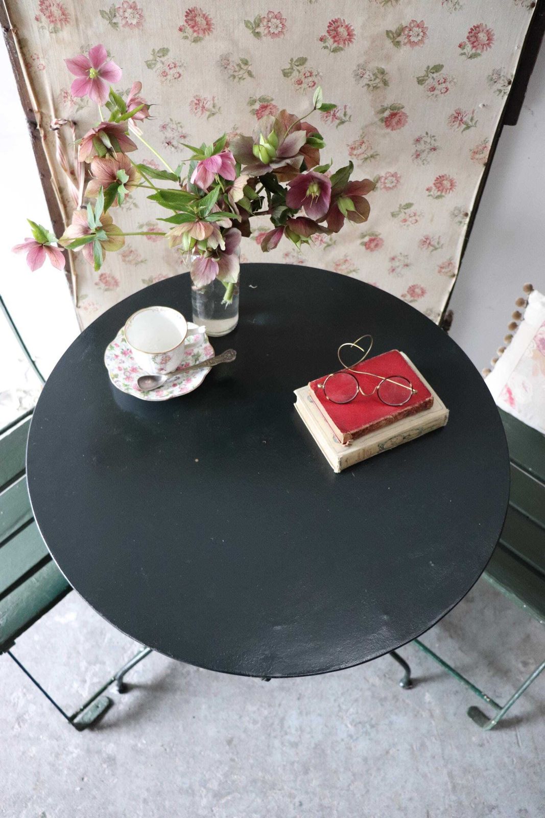 Lovely Vintage French Racing Green Folding Metal Garden Table photo vinterior