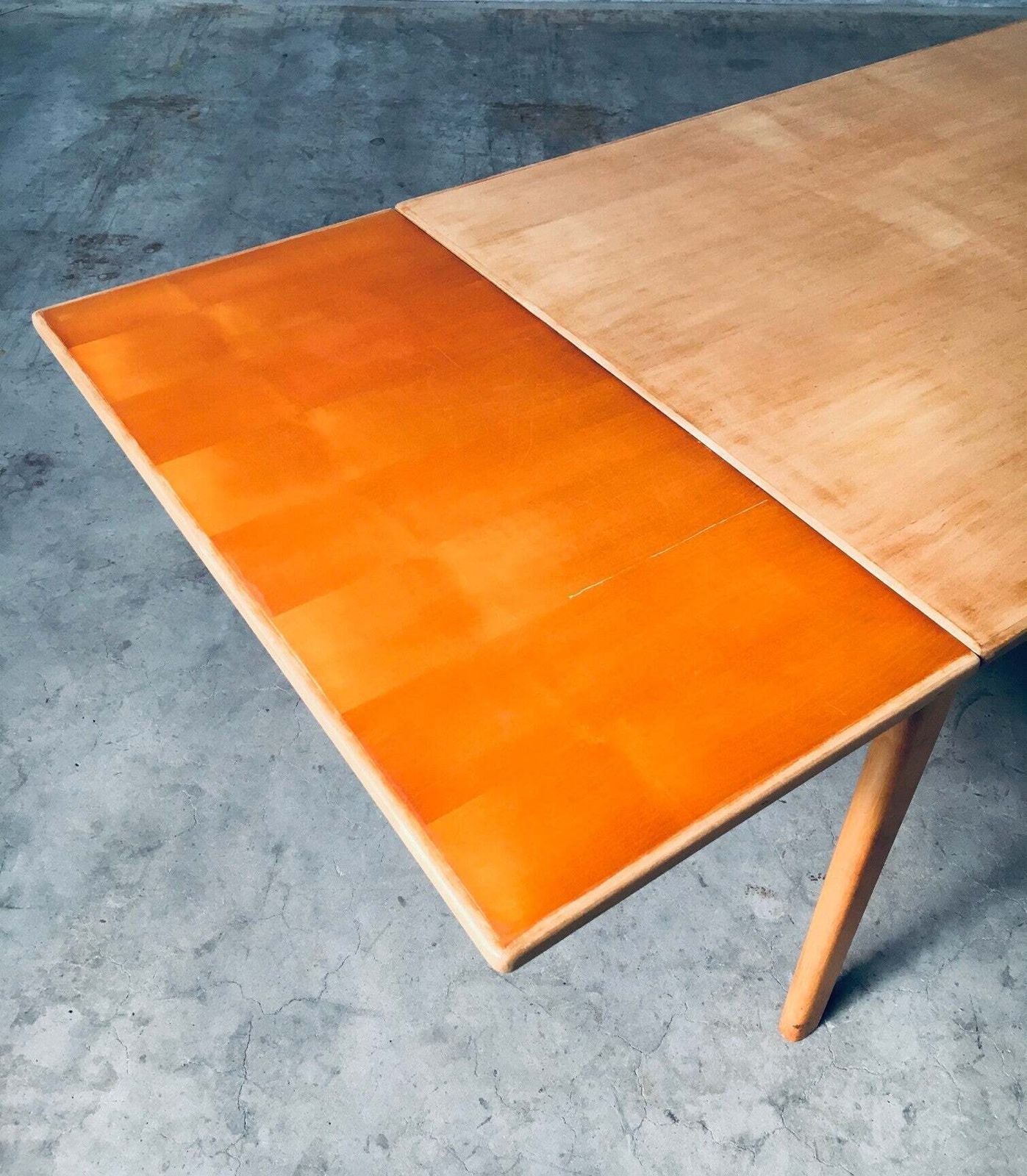 700.0 Uitschuifbare Eettafel, Jaren 1950, Mcm Dutch Design – Cor Alons Voor Gouda Den Boer photo