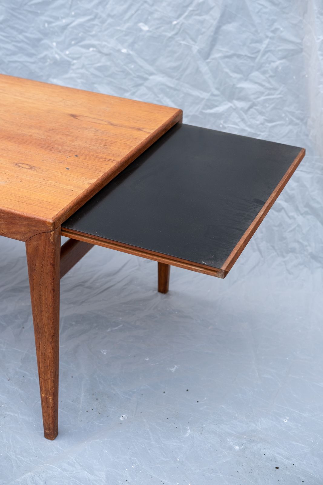 Mid 20th Century Modern Teak Extending Coffee Table By Ludvig Pontoppidan photo furniture