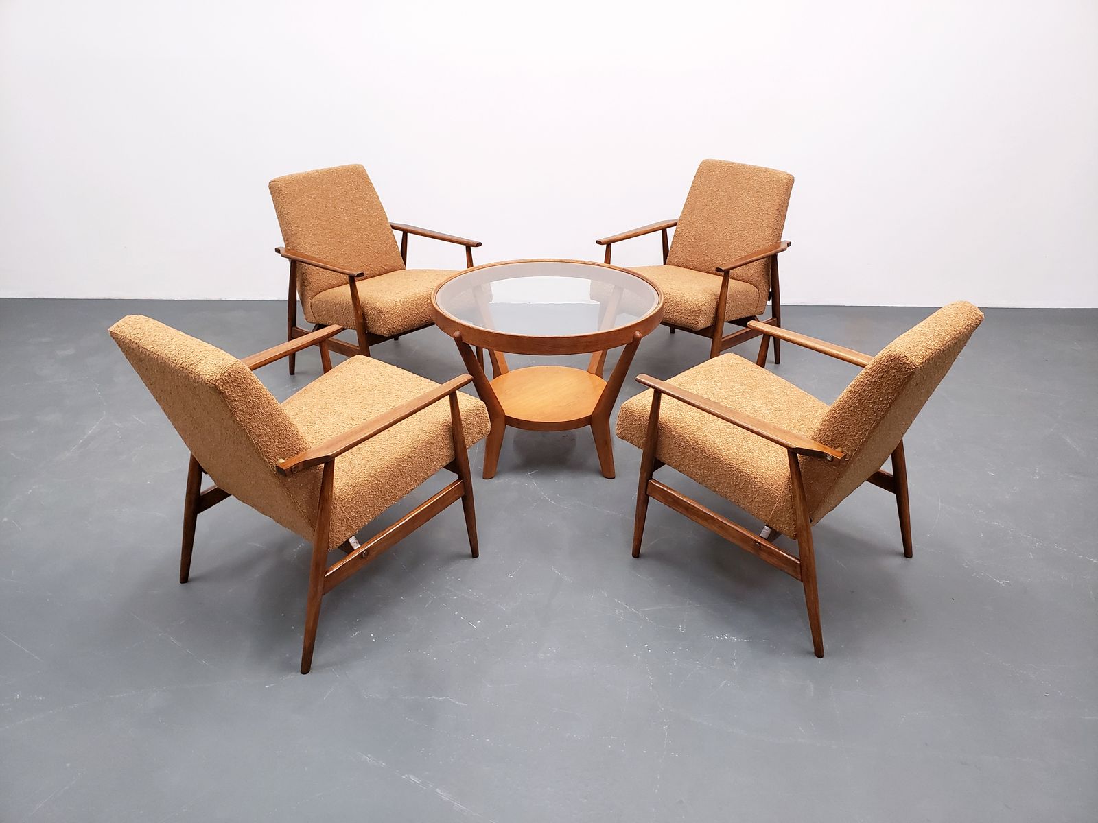 One Left   1960 Henryk Lis Armchair In Mocha Mousse Boucle photo vintage