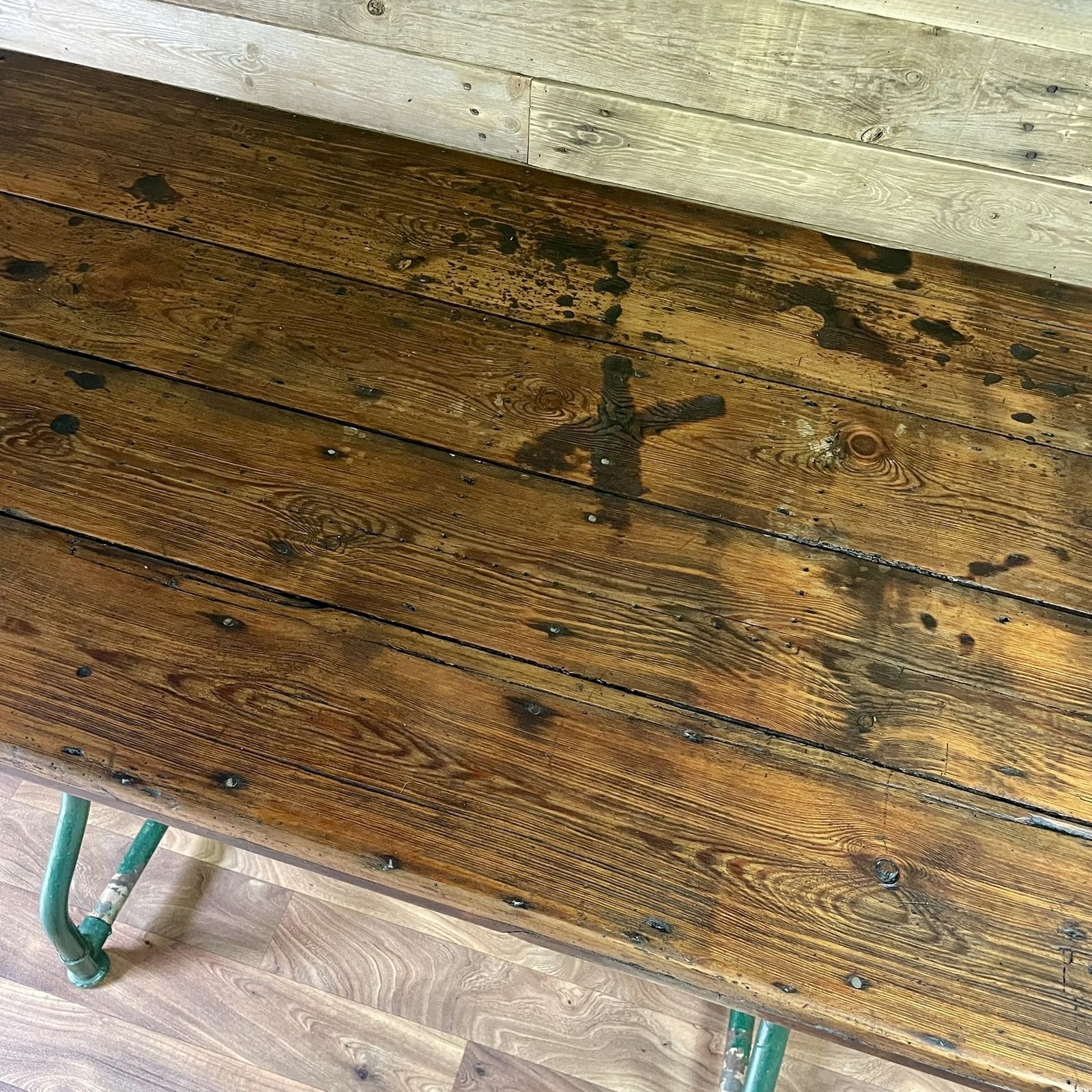 photo vinterior Vintage 1940's Industrial Metal Frame Air Ministry Rustic Plank Table Desk
