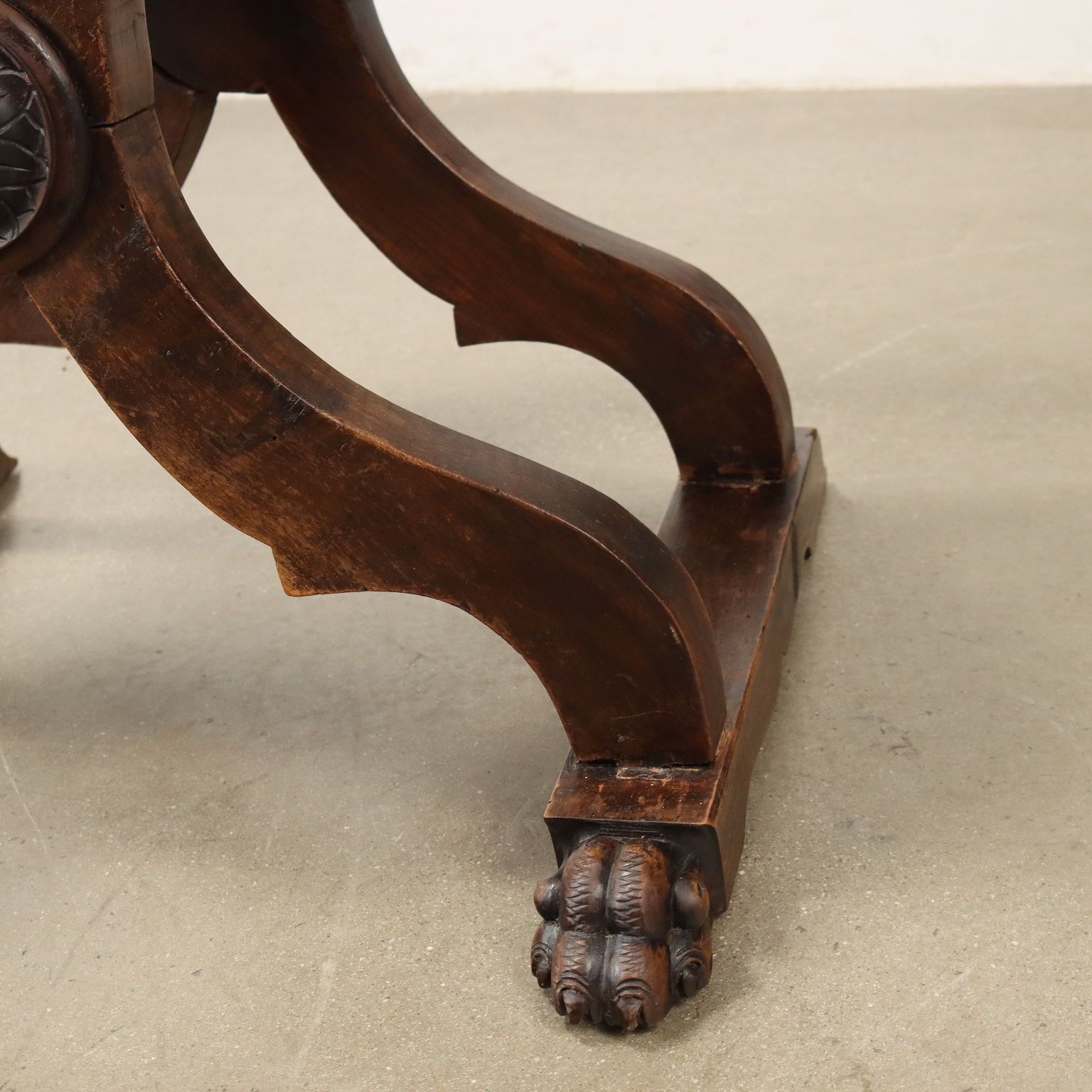 Antique Neo Renaissance Chair Walnut Leather Italy XX Century photo vintage