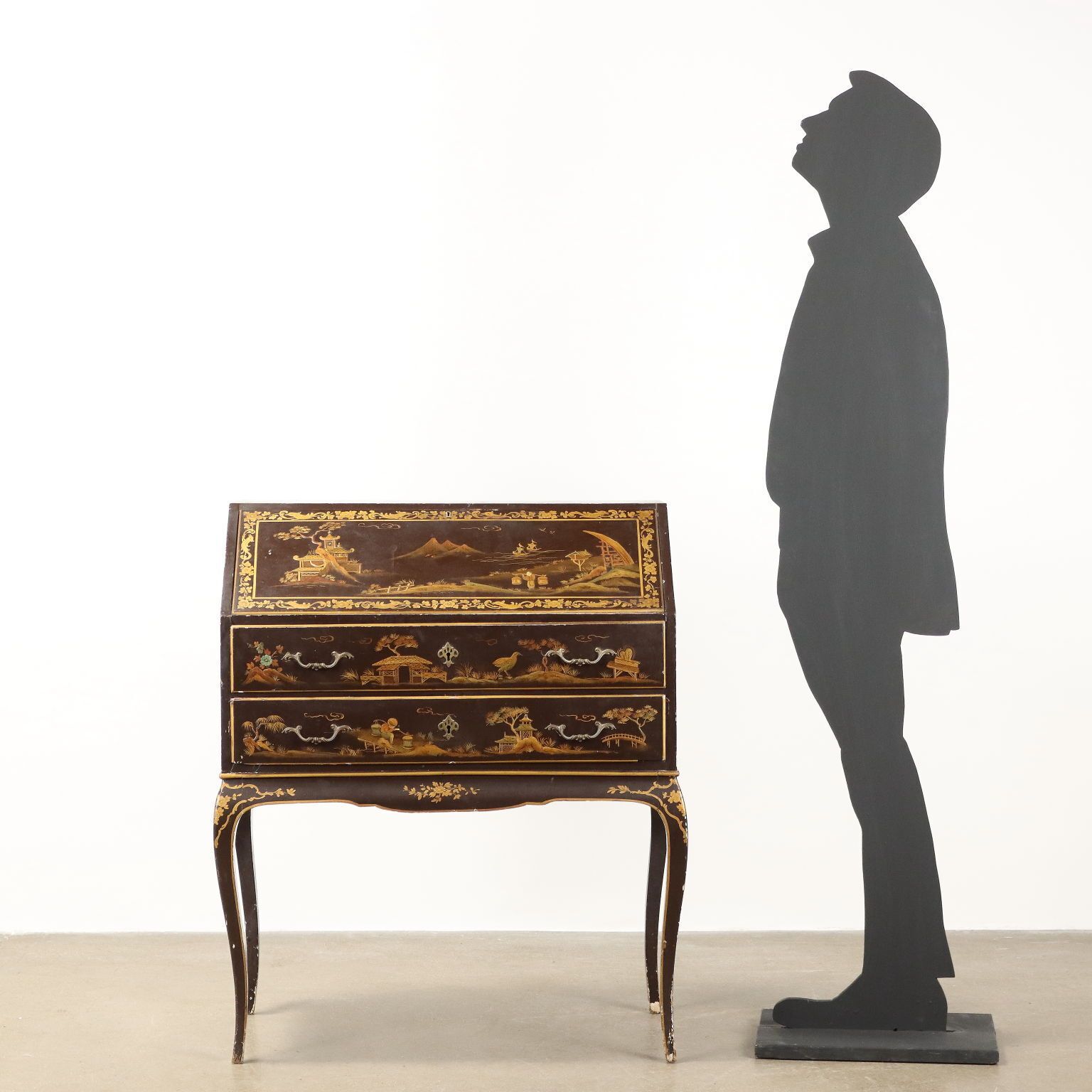 Antique Cabinet Chinoiserie Walnut Italy XX Century photo furniture