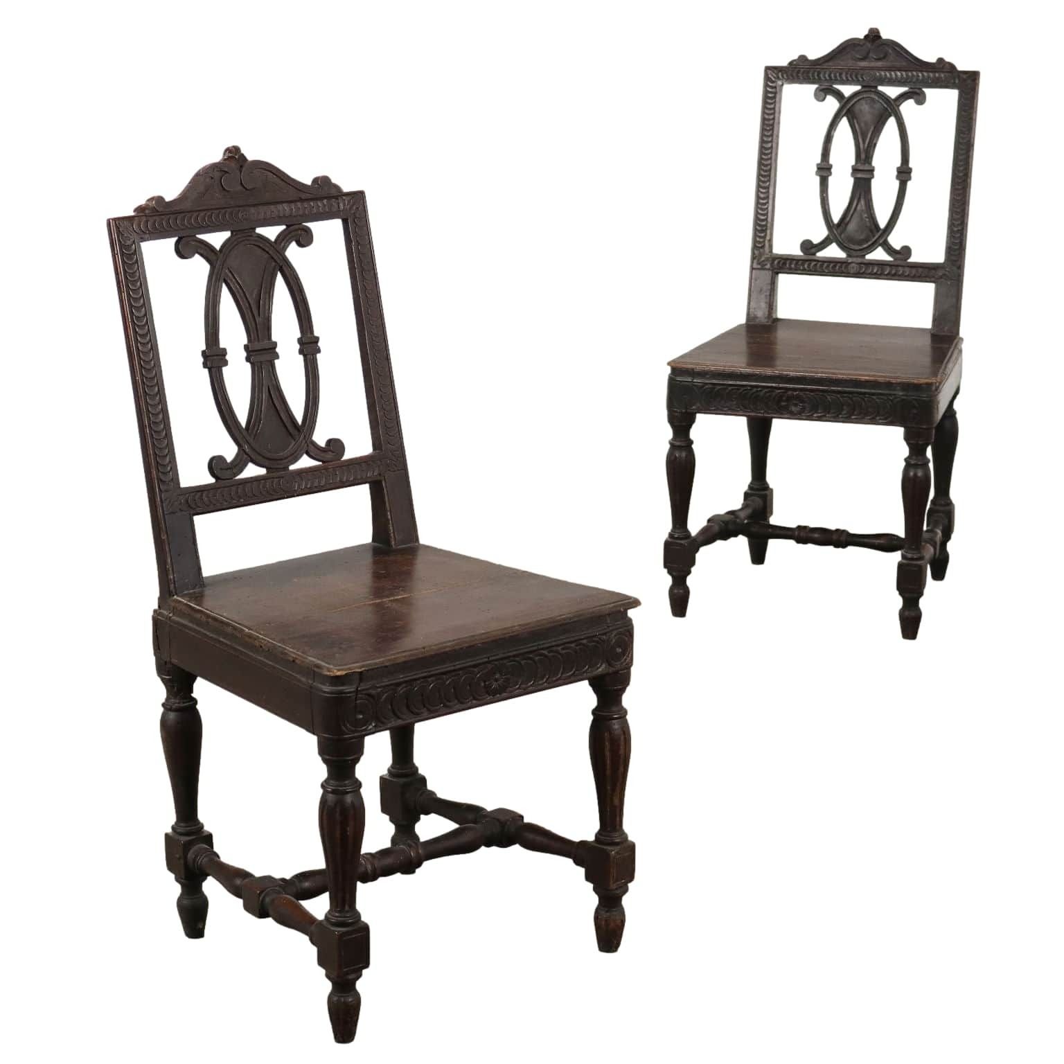 Neoclassical Chairs Carved Walnut Italy XVIII Century