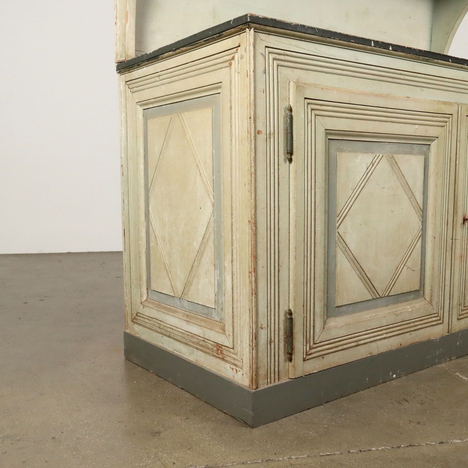 Antique Cupboard Neo Classical Lacquered Fir Italy XVIII Century photo vinterior