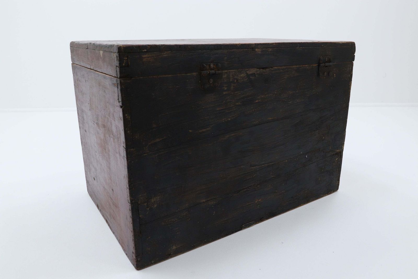 photo buy Mid 19th Century Shanxi Region Opera Chest