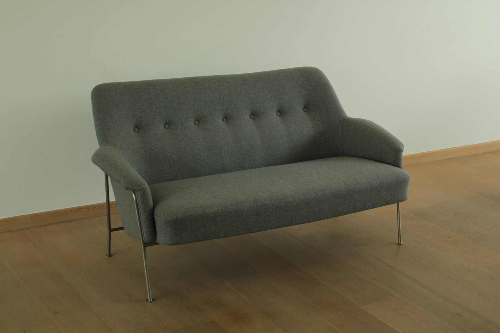 Sofa By Theo Ruth For Artifort photo for sale