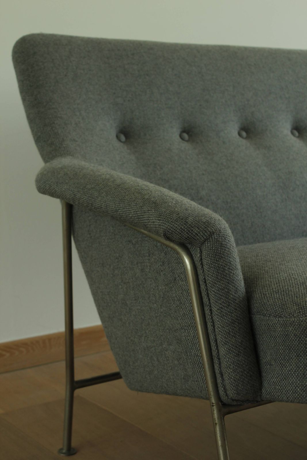 photo furniture Sofa By Theo Ruth For Artifort