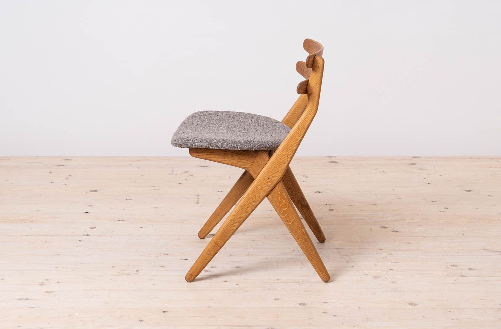 Set Of 4 Dining Chairs, Model Saks By Poul Volther, Timless Danish Design, Fully Restored photo vinterior
