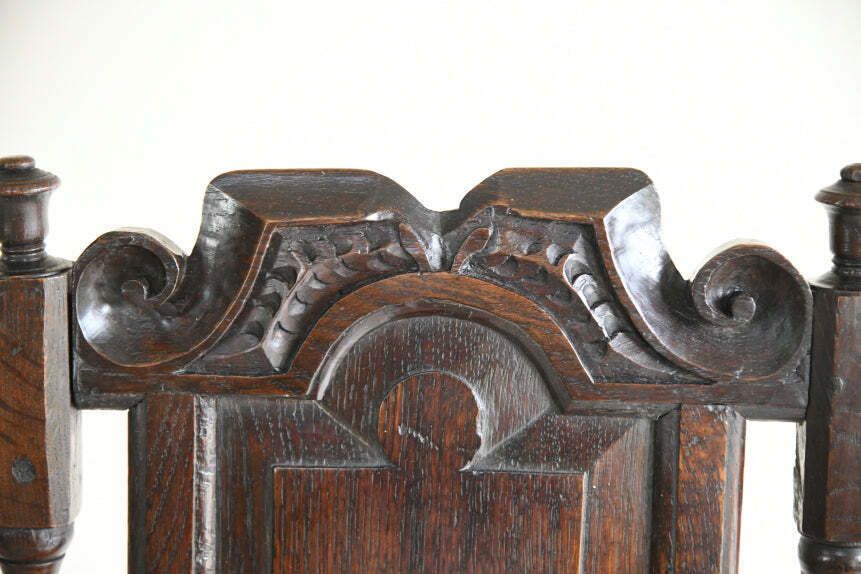 Antique English Oak Chair, 18th Century And Earlier photo 485.0