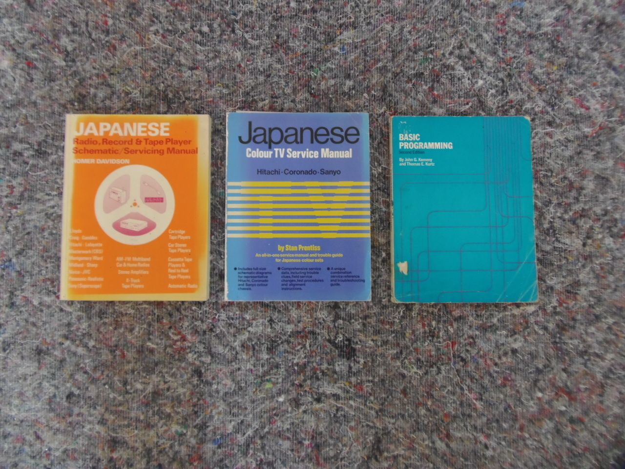 Three Tv / Computer Collectable Reference Books