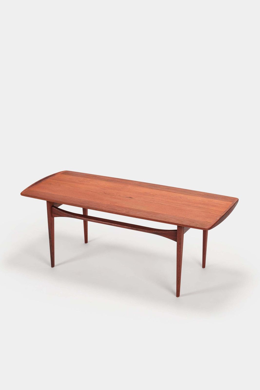 Toove & Edvard Kindt Larsen Club Table, Denmark, 50s photo furniture