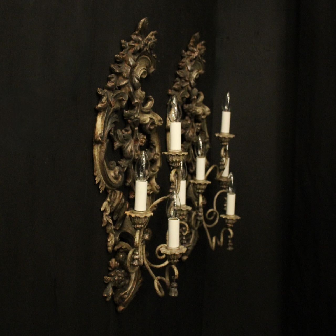 photo furniture Florentine Silver Giltwood Antique Wall Lights