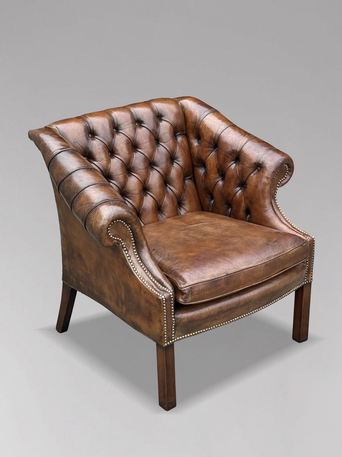 19th Century Brown Leather Club Armchair photo vinterior
