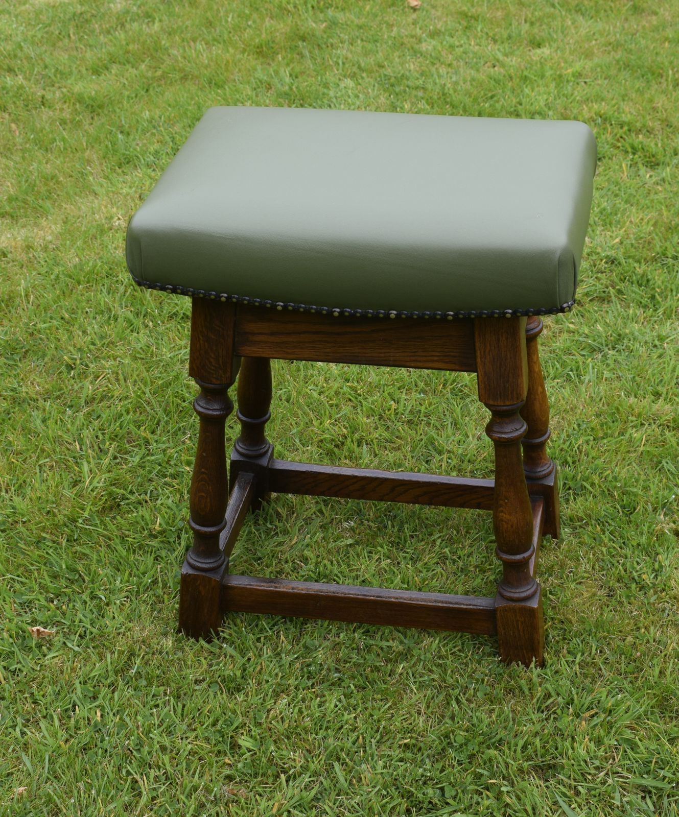 Early 20th Century Oak Joint Stool photo vinterior