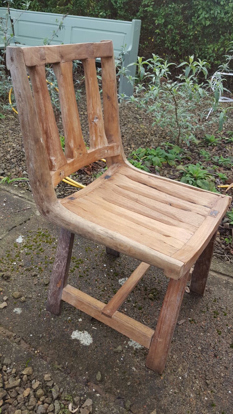 Fabulous Unique Table And Chairs photo vinterior